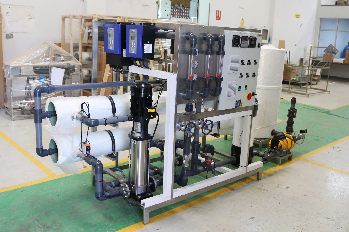 Solarization of a water treatment applications